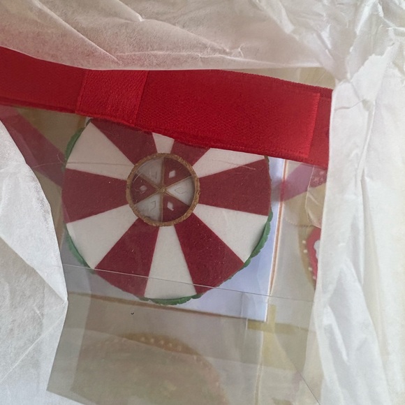 Animated Musical Carousel with Red and Green Accents - Picture 6 of 7